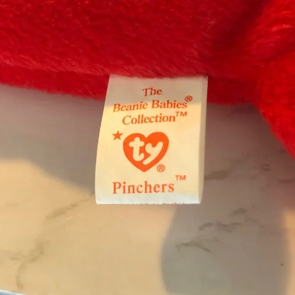 1993 TY Pinchers Beanie Baby.